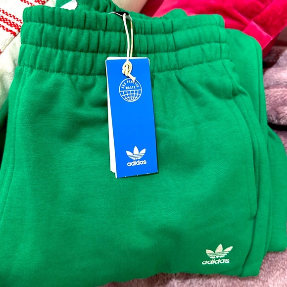 Adidas Green Sweatpants - Picture 8 of 8